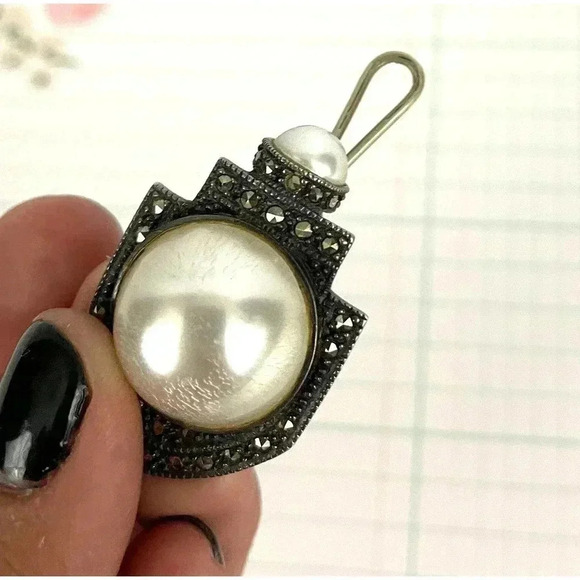 VTG Judith Jack Sterling Silver Faux Pearl Marcasite Earrings JJ Signed 19 Grams - Picture 15 of 16